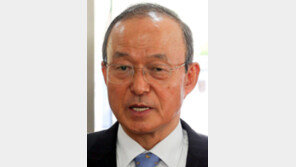 송민순 “문재인, 교훈에 마음 써야지… 틀렸다고 하면 대꾸할 필요없어”