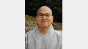 [부처님오신날]연등 아래서 더 가난해져야 한다 