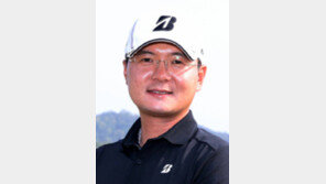 아들-딸 앞에서… 41세 김성용, 첫 우승