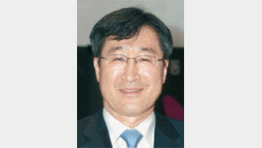 [2017 동아 K-뷰티 미래 포럼]김주덕 “바이오와 결합한 화장품 산업, 미래 성장 동력 될 것”