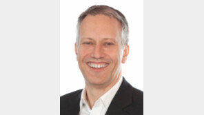 코카콜라 새 CEO “재도약 위해 실수하라”