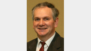 “그는 아름다운 골을 만든다” 베켄바워 예언대로 된 孫