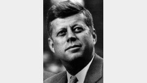 트럼프 시대에 더 조명받는 케네디