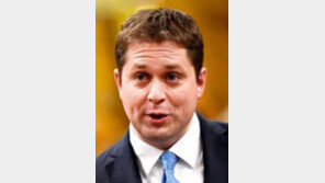 캐나다 40대 총리 vs 30대 野대표