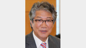 고장난 검증 시스템… 문재인 정부 인사 첫 사퇴