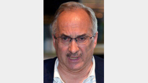 돌고 돌아 적지 들어간 슈틸리케 “무조건 승점3”