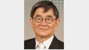 [전문]‘몰래 혼인신고·아들 퇴학 무마 의혹’ 안경환 기자회견