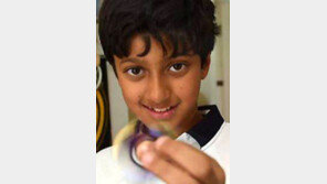 IQ 162… 호킹박사보다 지능 높은 11세 英소년