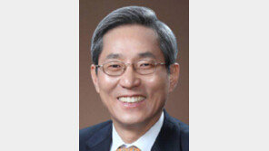 윤종규 KB국민은행장 “디지털 금융시대 걸맞게 조직 개편할것”