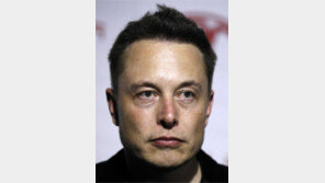 머스크 “엄청난 도취감-끔찍한 비참함 느껴”