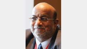 알자브리 “한국기업, 오만에 車-가전 공장 등 투자 기대”