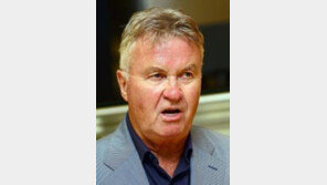 실망 얼마나 컸으면… ‘히딩크 재영입론’