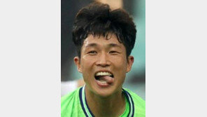 7분 사이에… 이승기 ‘벼락 해트트릭’