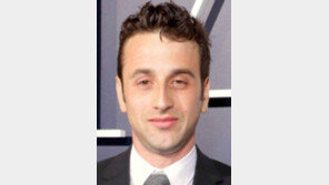 “라라랜드 속 가난한 음악가 모델은 나… 침대-피아노뿐인 집 보고 제작진 놀라”