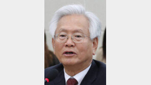 고영주 “문재인 대통령 소신대로 했다면 적화됐을 것”