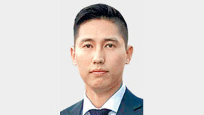 광장으로 몰려나온 반대파 “독립하면 먹고살기 힘들어져”