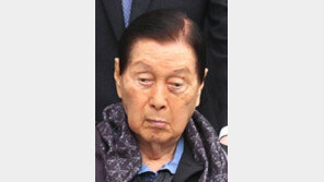 신격호 롯데 총괄회장에 징역 10년 구형