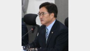 우원식 “탁현민은 그냥 행정관, 너무 과도하게 생각”