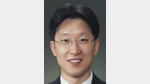 ‘김재철 영장기각’ 강부영 판사, ‘김관진 전 장관’엔 어떤 판단?