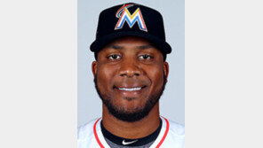 한화, ML출신 26세 투수 샘슨 70만달러 영입 