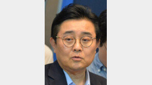 2014년 납품비리 관련 롯데홈쇼핑 압박하던 전병헌… 2015년 백수오사태때 “착한 홈쇼핑이 더 손해” 두둔