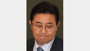 전병헌 前수석 뇌물수수 혐의 영장