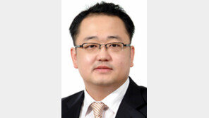 [광화문에서/김용석]송년회 시즌 택시 잡기 비법