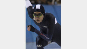 0.001초차… 차민규 男500m ‘깜짝 銀’