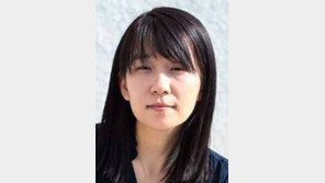 소설가 한강 “전쟁 가능성에 맞서 보통사람 심정 전해”