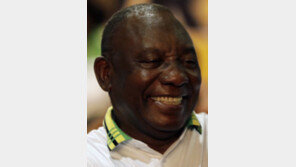 ‘만델라의 후계자’ 남아공 집권당 대표로