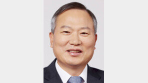 연암공대 총장 이웅범씨