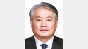 건보공단 이사장 김용익씨