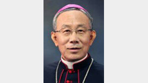 ‘신일고 자유인賞’ 구요비 보좌주교