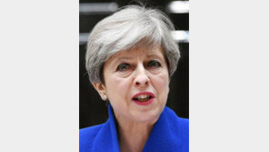 佛-英, EU 독자적 새 안보협력체제 논의… 난민시설 분담금 인상 놓고는 충돌할 듯