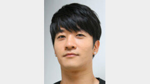 가수겸 배우 알렉스 27일 결혼