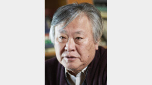 [단독]이문열 예술인복지재단이사장 사의 “문화계 블랙리스트 파문 부담느껴”