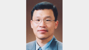 지방행정연구원장 윤태범 교수