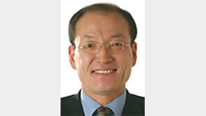 [인사]뉴스통신진흥회 이사장 강기석씨