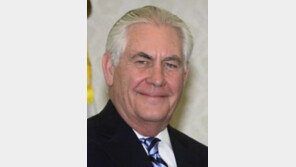 틸러슨 美국무, ‘中도 北 변화 절박하게 원하고 있느냐’는 질문에…