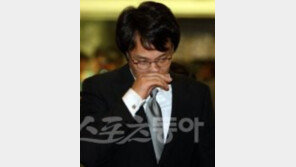 OCN ‘작은 신의 아이들’ 첫방 일주일 연기 비상…“조민기 하차 결정”