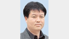 [중부판/동서남북]국민에 눈 맞추는 후보 없나요?