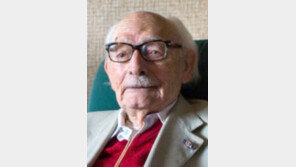 유대인 어린이 600여명 목숨 구한 ‘네덜란드의 쉰들러’ 107세로 타계