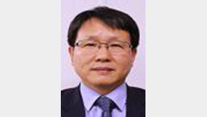 조세심판원장 안택순씨