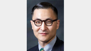 [동아광장/한규섭]트럼프는 치기 어린 ‘독불장군’인가