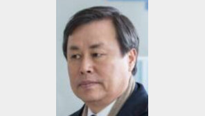 ‘봄이 온다’ 도종환 “김정은과 무슨 얘기 나눴냐면…”