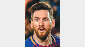 메시 해트트릭… 바르사, 리그 38경기 무패 타이