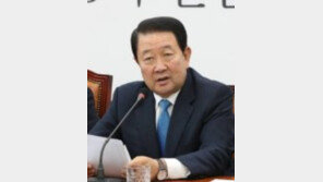 박주선 “김기식, 누가 봐도 형법상 뇌물죄…대법원 판례 있다”