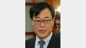 “김기식, 의원 임기만료 직전에도 외유성 출장”