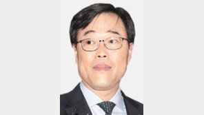 선관위 “위법” 판단에… 김기식 사퇴