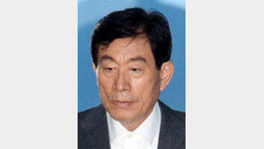 5년간 5번째 선고… ‘국정원 댓글’ 원세훈 징역4년 확정